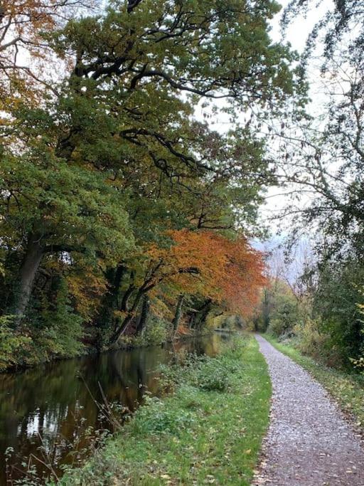 فيلا Mountain Views In The Heart Of Brecon Town المظهر الخارجي الصورة