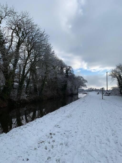 فيلا Mountain Views In The Heart Of Brecon Town المظهر الخارجي الصورة